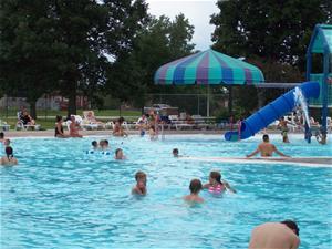 Riverside Aquatic Center Photo